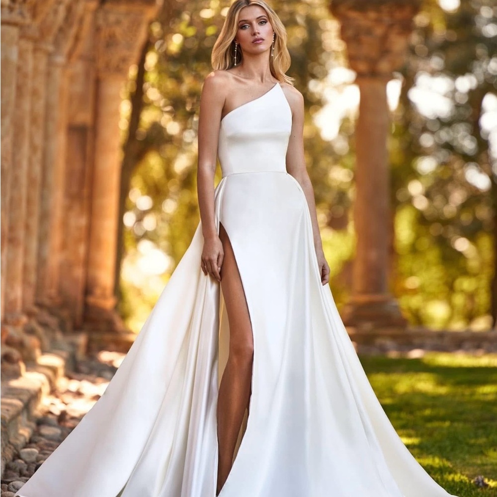 Pronovias Nora One-Shoulder Wedding Gown